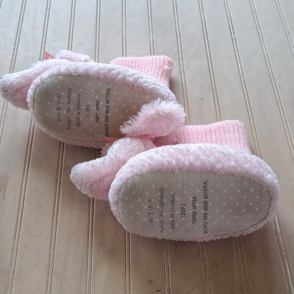 Adorable Pink Poodle Girl's Warm Sock Slippers Fun Playful Fluffy (Size 5-6)